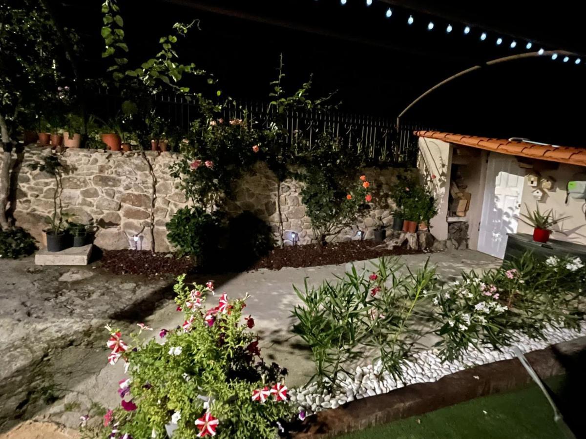 Casa Bolmente a Ver en la Ribeira Sacra. Villa Sober Exterior foto